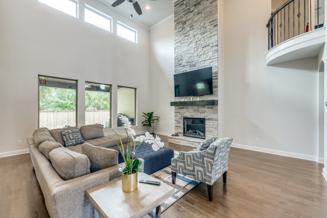 801 Toby Trail Mansfield TX 76063