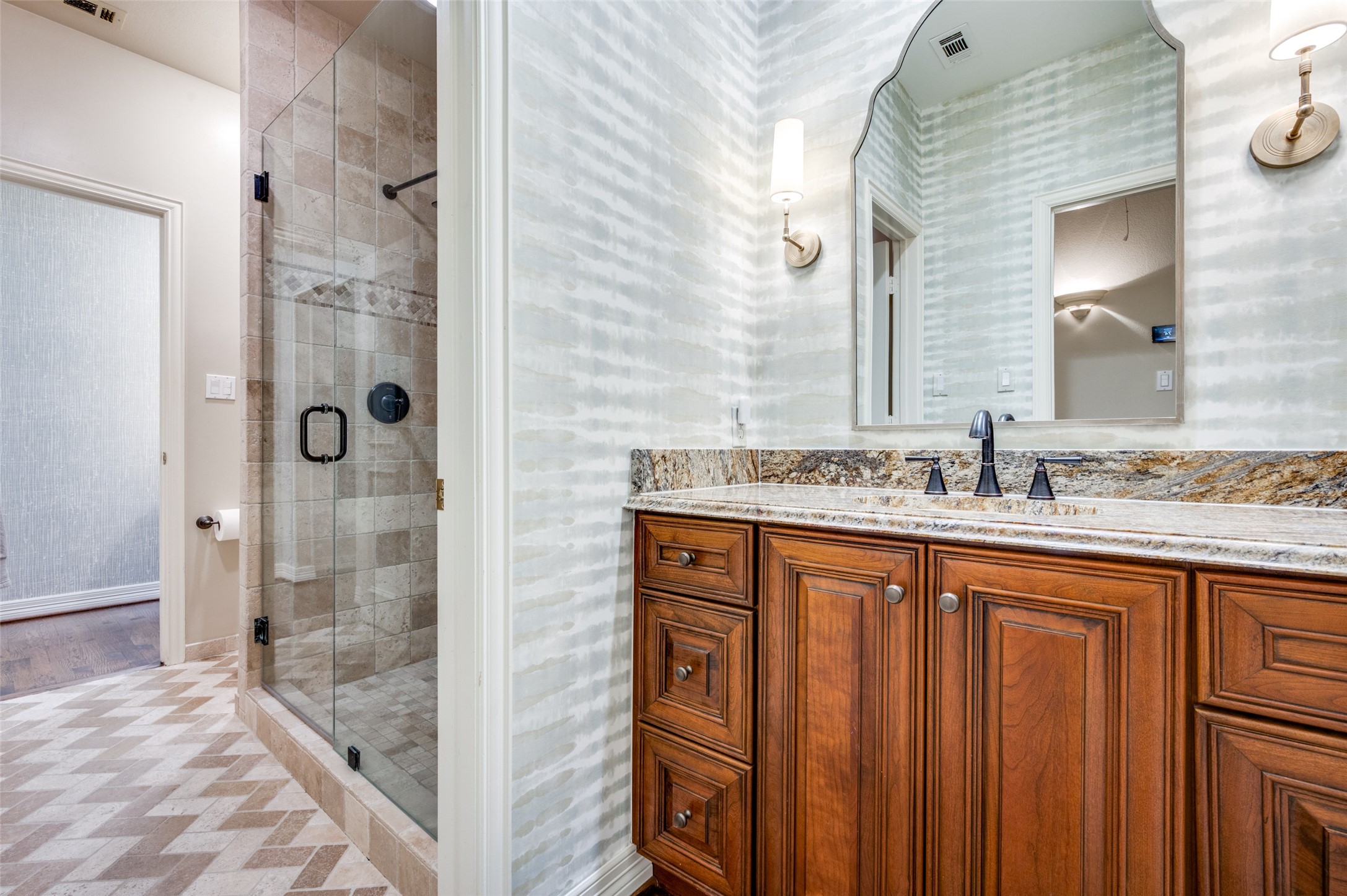 5924 Newgate Lane Plano TX 75093