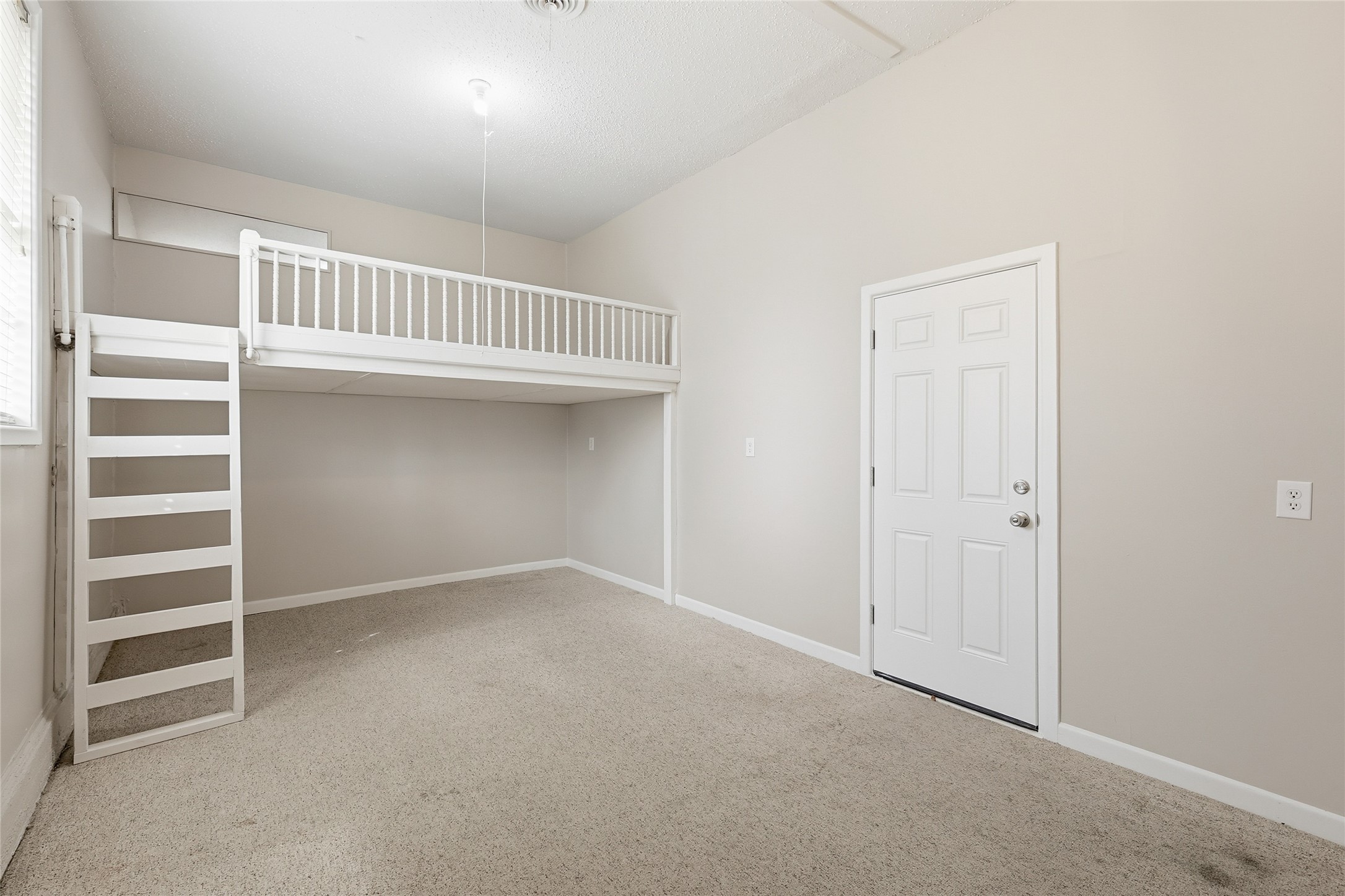1106 Central Avenue Bowie TX 76230
