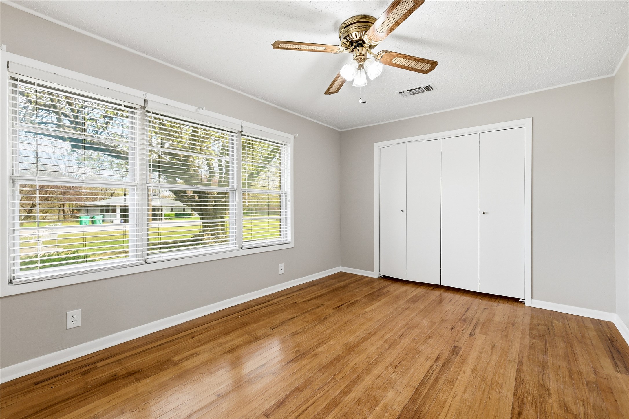 1106 Central Avenue Bowie TX 76230