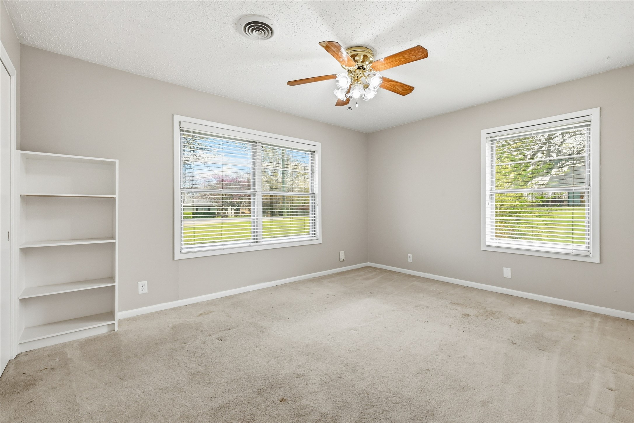 1106 Central Avenue Bowie TX 76230