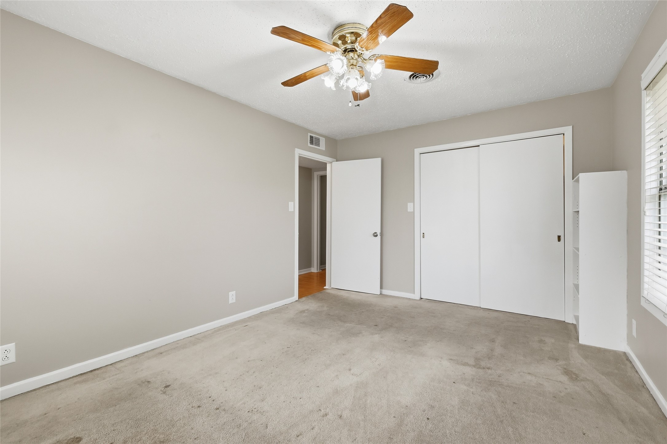 1106 Central Avenue Bowie TX 76230