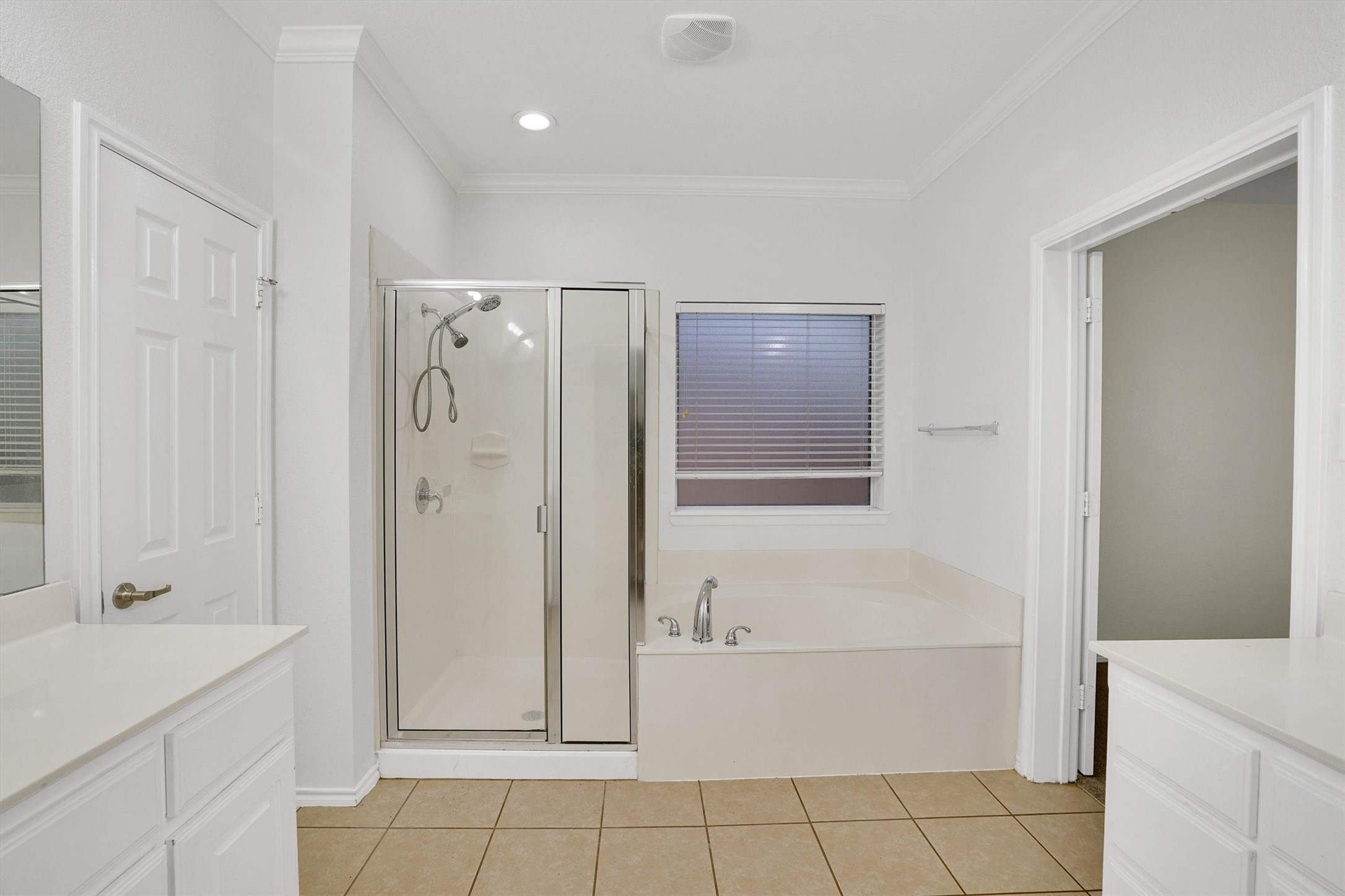 1107 Eastbrook Drive Glenn Heights TX 75154