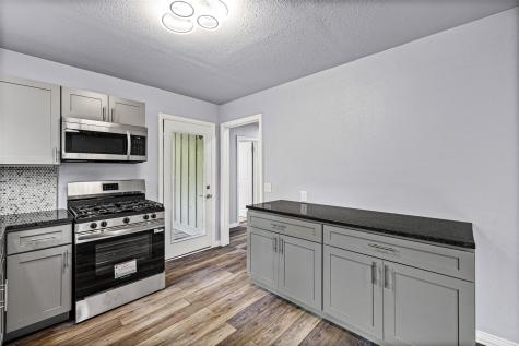 203 S Lancaster Street Granbury TX 76048