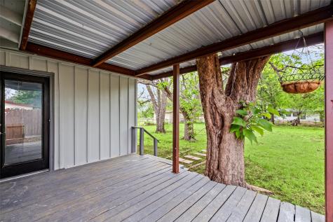 203 S Lancaster Street Granbury TX 76048