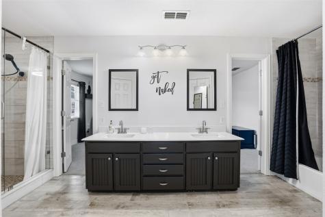 5205 N Highland Drive Granbury TX 76049