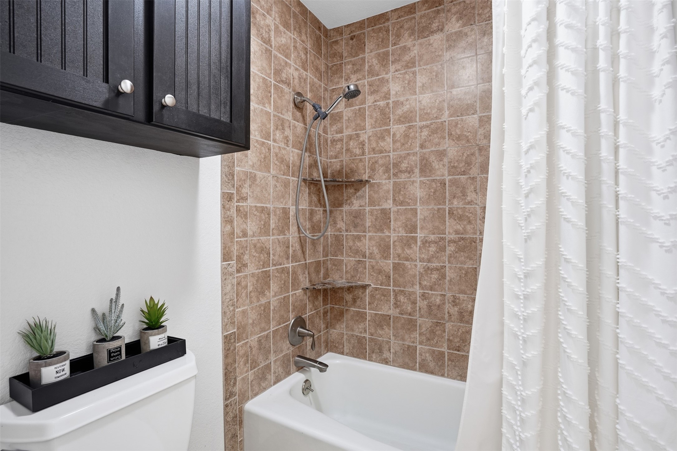 5205 N Highland Drive Granbury TX 76049