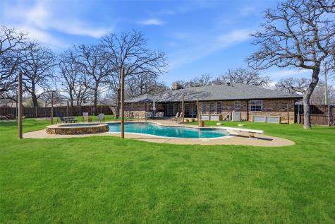 5205 N Highland Drive Granbury TX 76049