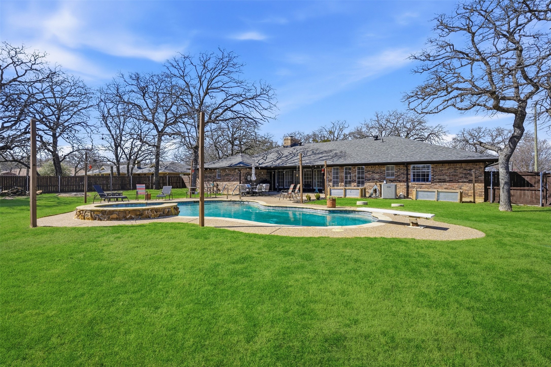 5205 N Highland Drive Granbury TX 76049
