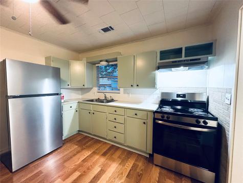 502 W Paine Avenue Comanche TX 76442