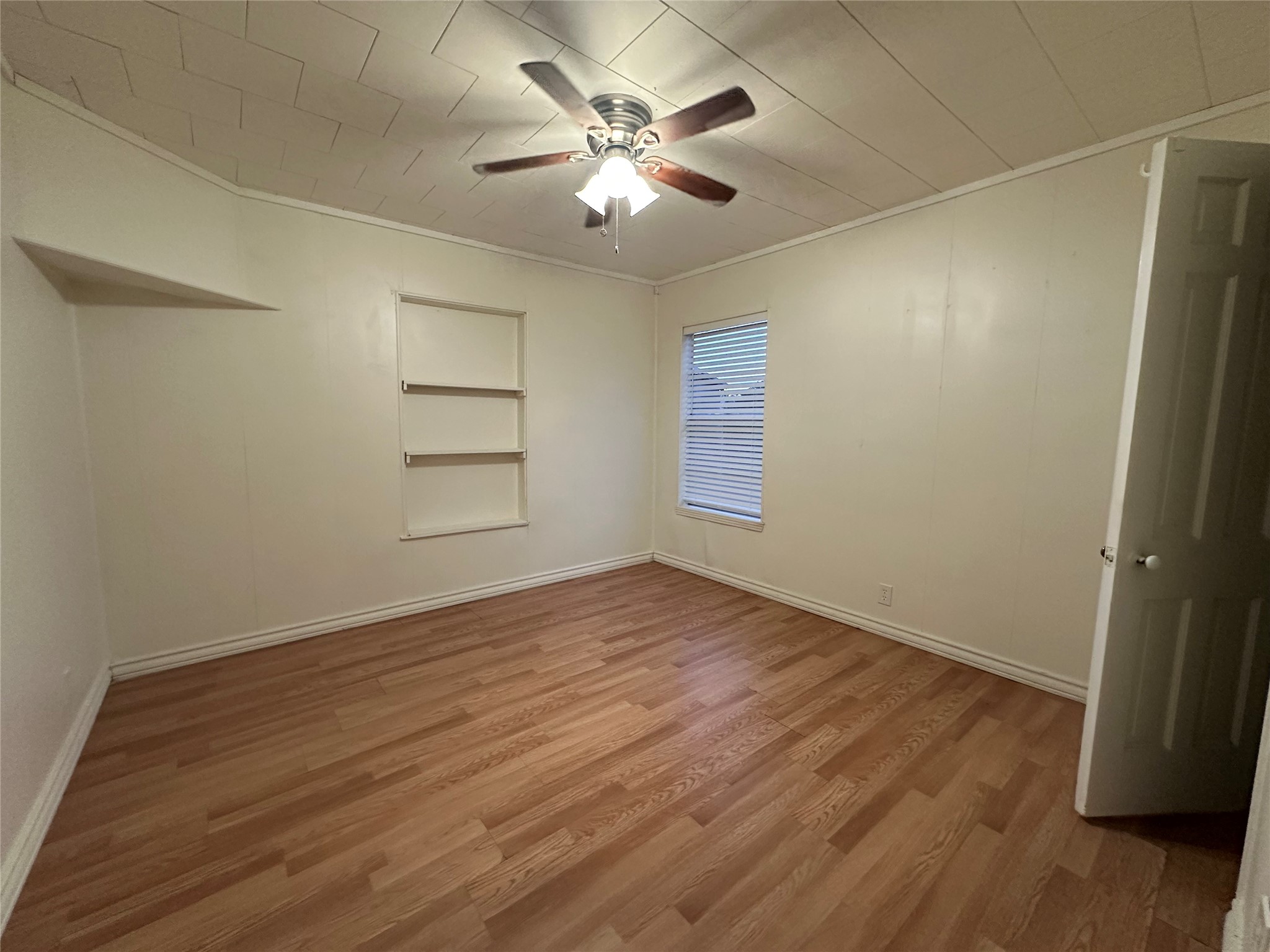 502 W Paine Avenue Comanche TX 76442