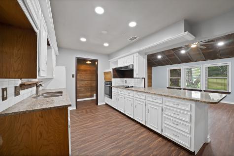 4270 Sir Lancelot Circle Midlothian TX 76065