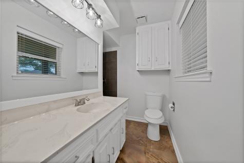 4270 Sir Lancelot Circle Midlothian TX 76065