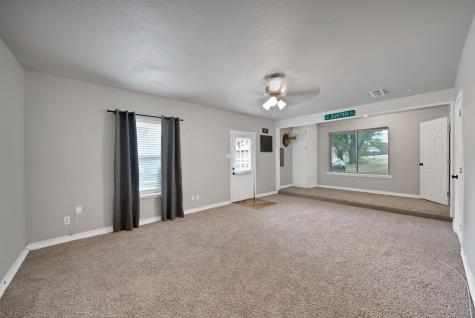 4270 Sir Lancelot Circle Midlothian TX 76065