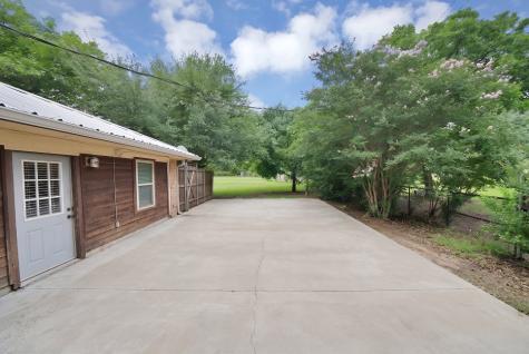 4270 Sir Lancelot Circle Midlothian TX 76065