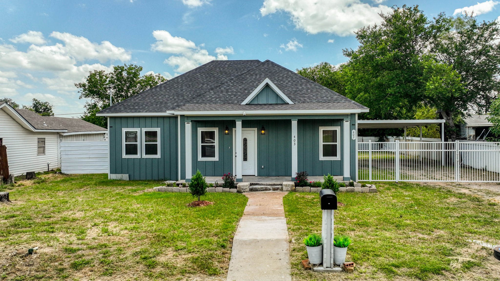 403 SW 13th Street Mineral Wells TX 76067