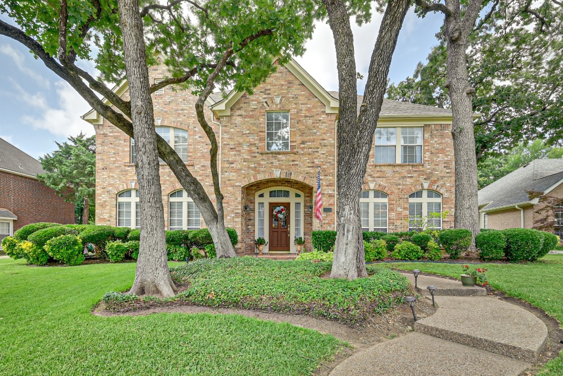 817 Doral Drive Mansfield TX 76063