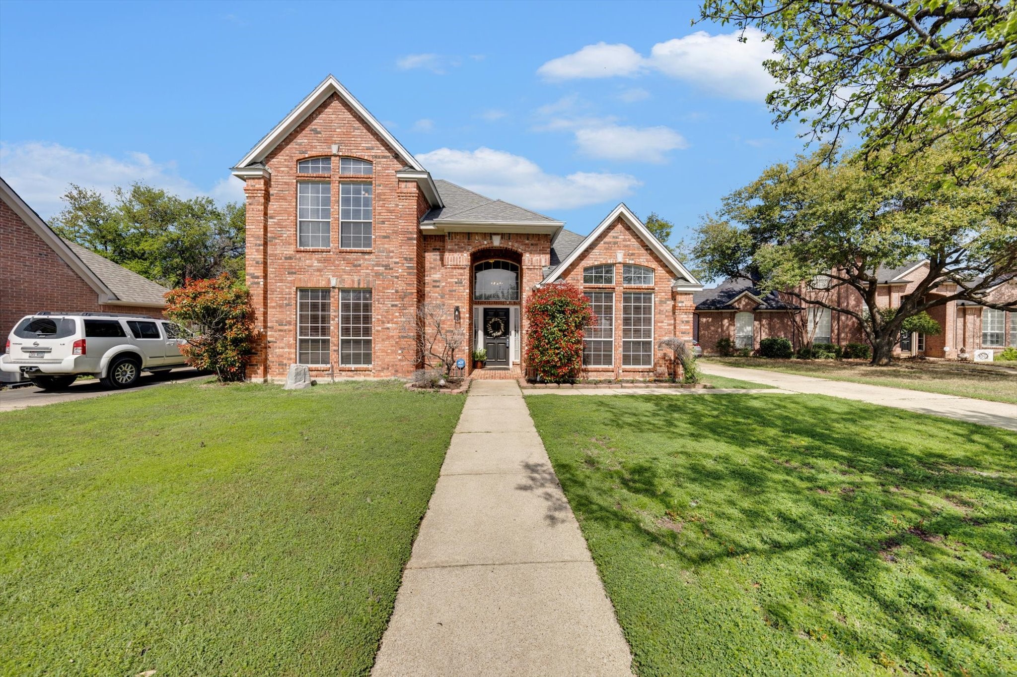 2817 Mesa Court Hurst TX 76054