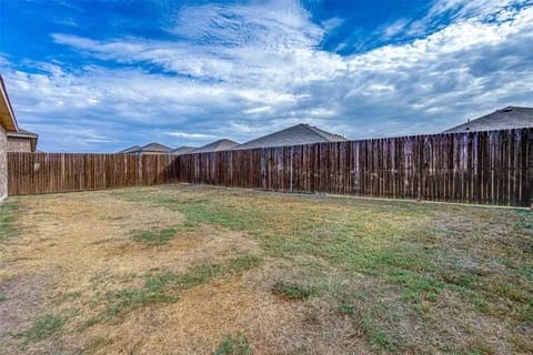 2316 Julia Lane Forney TX 75126