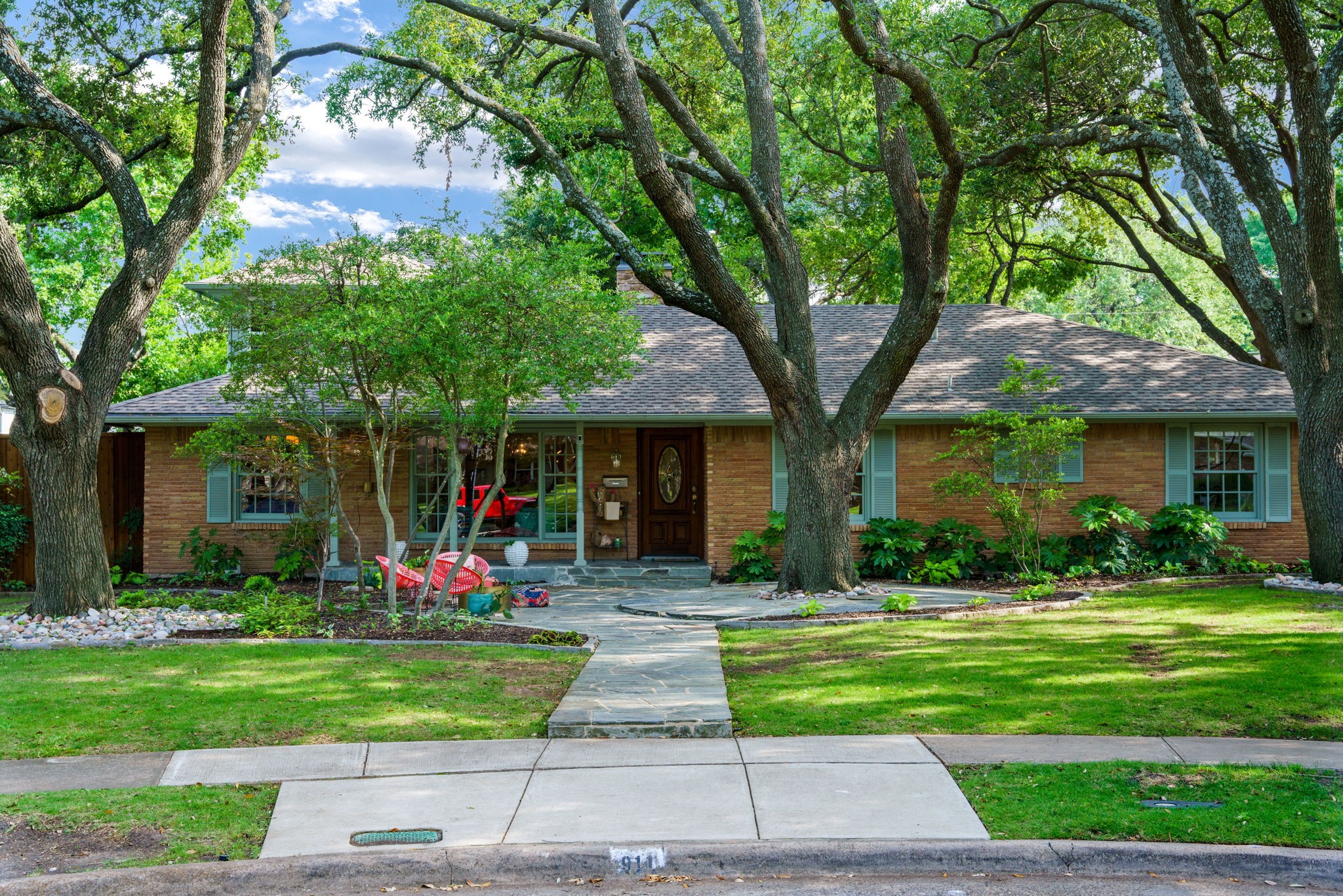 911 Saint Lukes Drive Richardson TX 75080