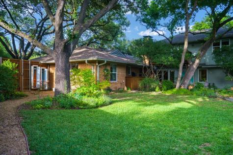 911 Saint Lukes Drive Richardson TX 75080