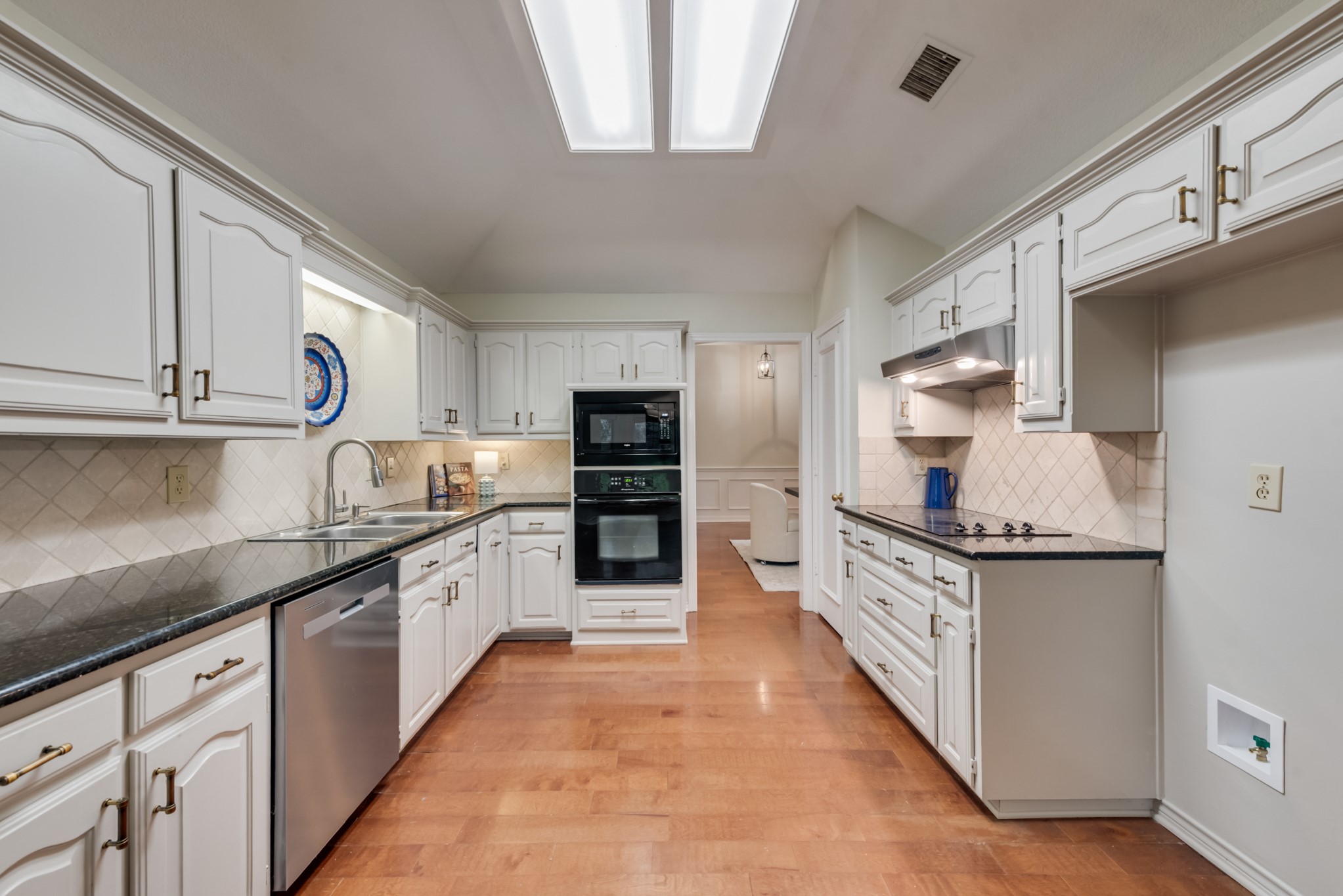 907 Sunpoint Circle Rockwall TX 75087