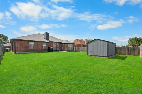 2106 Hickory Wood Trail Arlington TX 76018