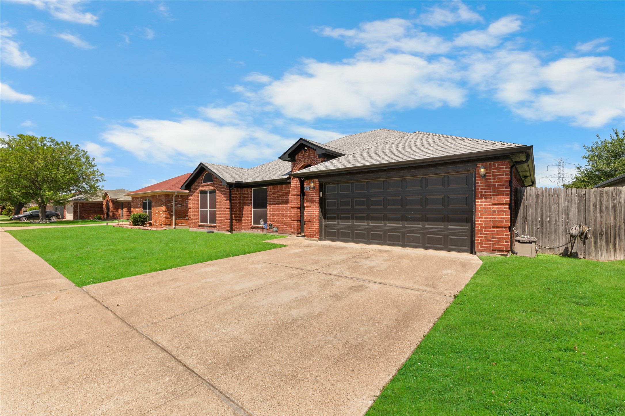 2106 Hickory Wood Trail Arlington TX 76018