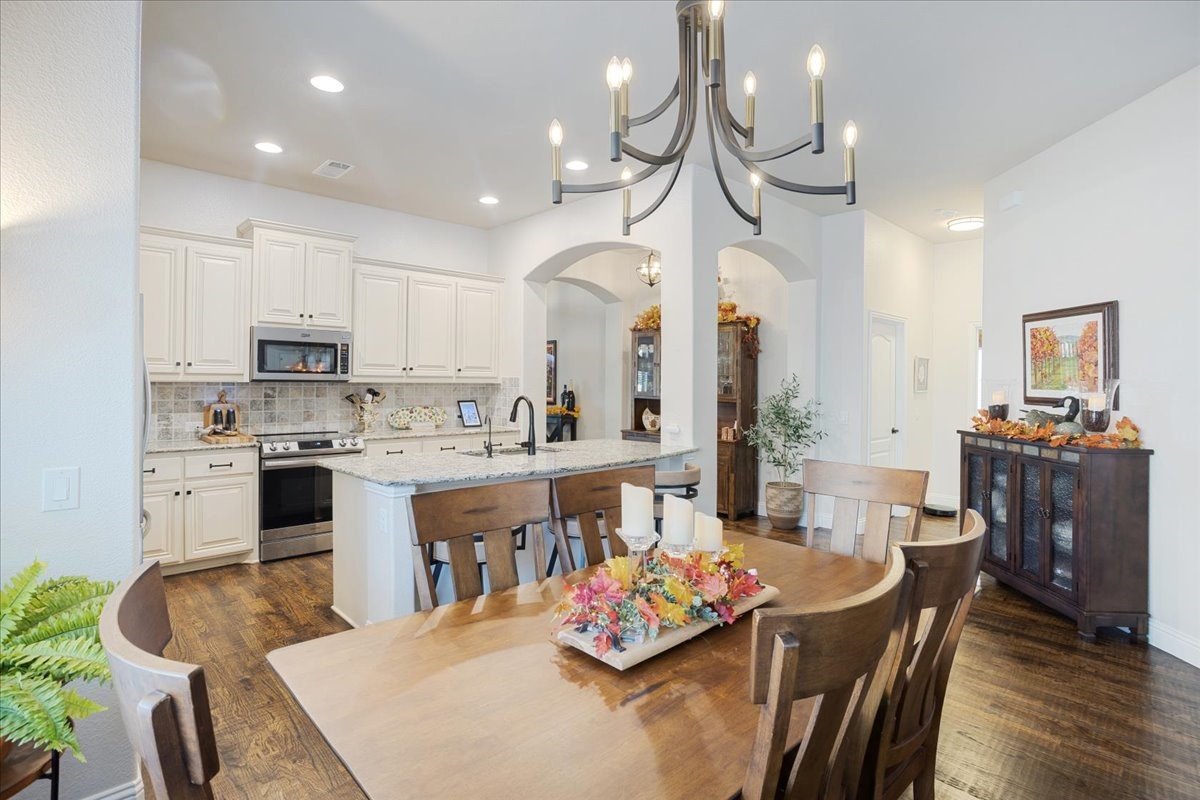 1704 Southridge Drive Van Alstyne TX 75495