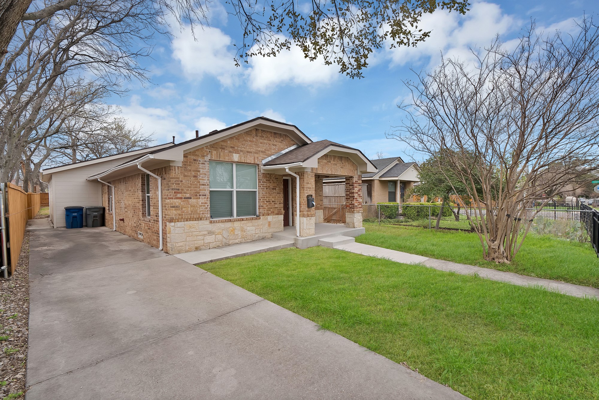 1107 S Waverly Drive Dallas TX 75208