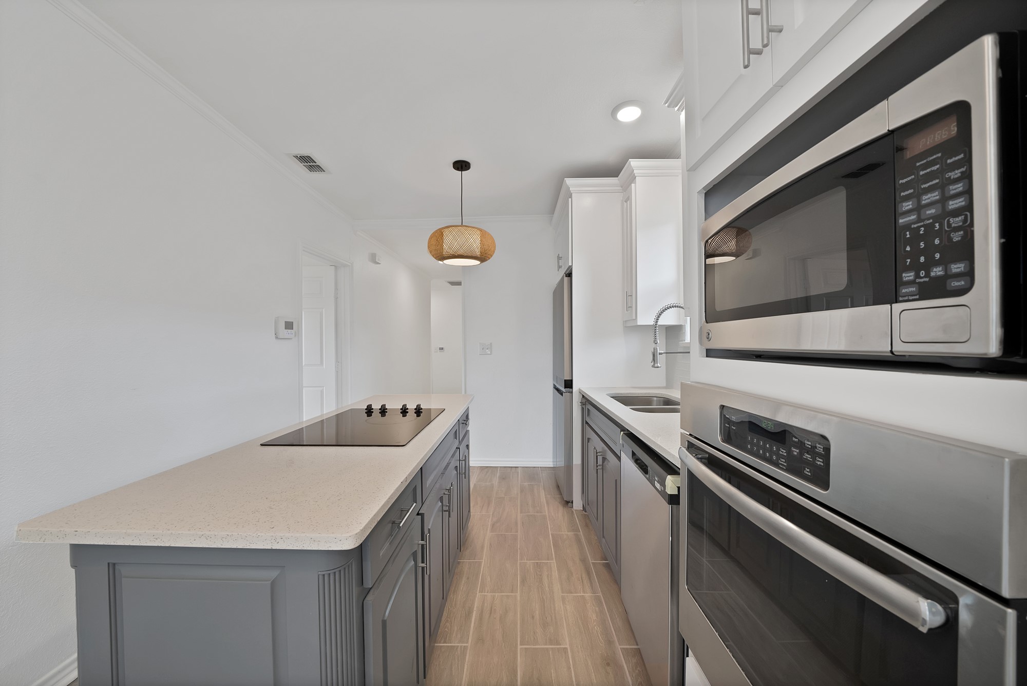 1107 S Waverly Drive Dallas TX 75208