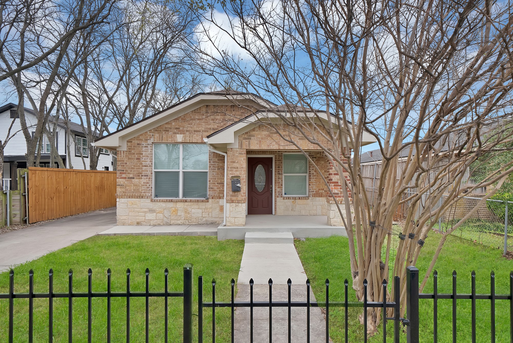 1107 S Waverly Drive Dallas TX 75208