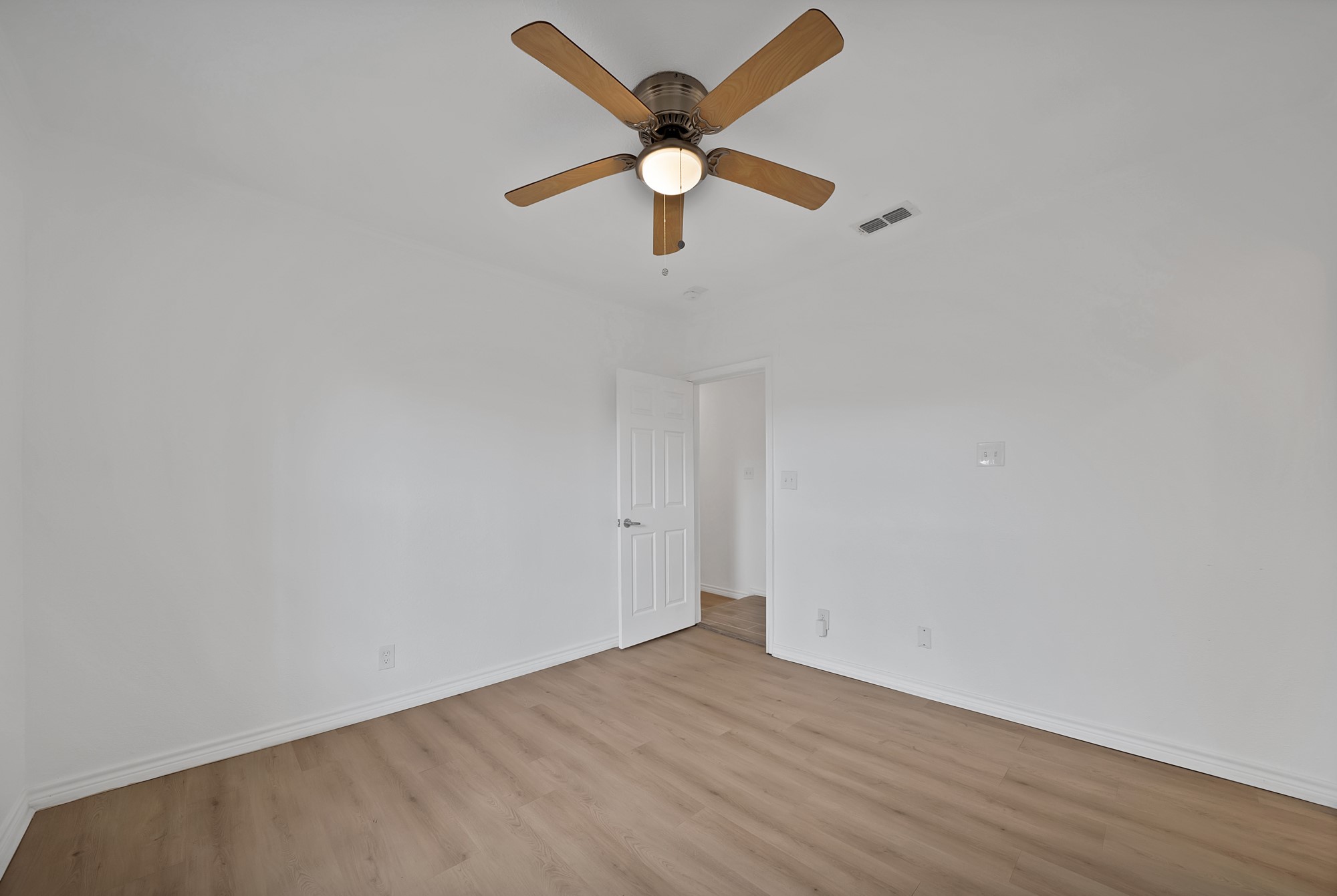 1107 S Waverly Drive Dallas TX 75208