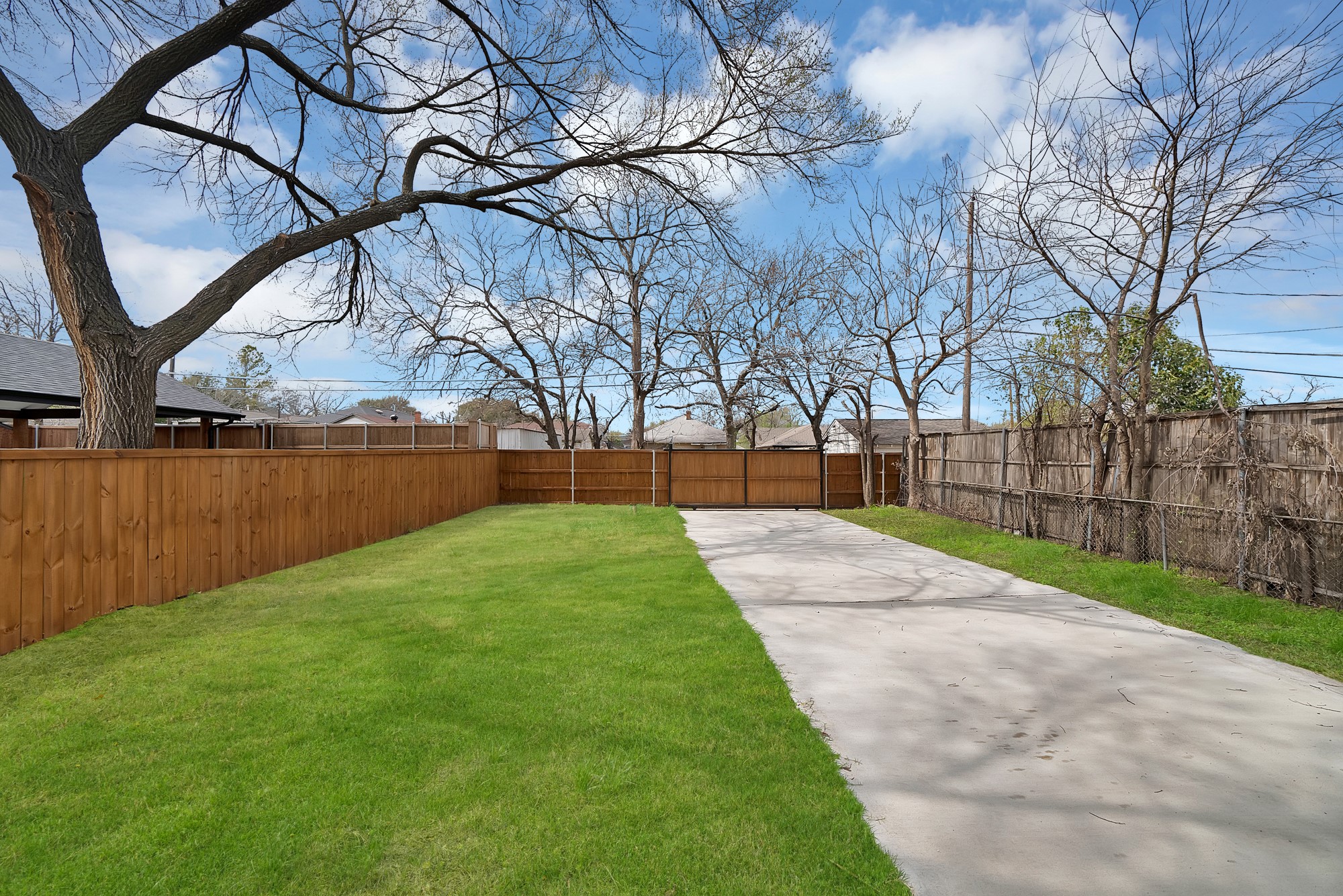 1107 S Waverly Drive Dallas TX 75208