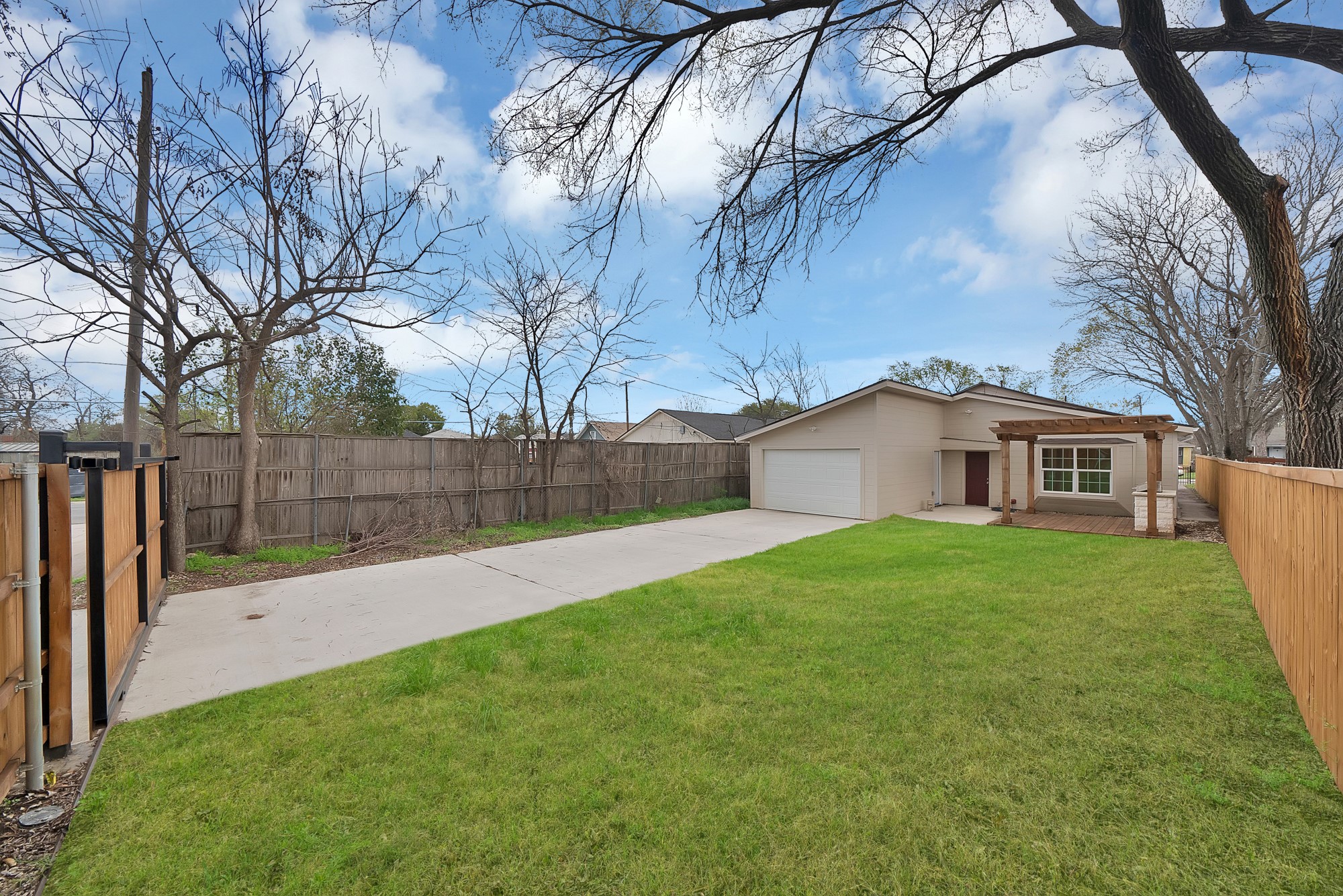 1107 S Waverly Drive Dallas TX 75208