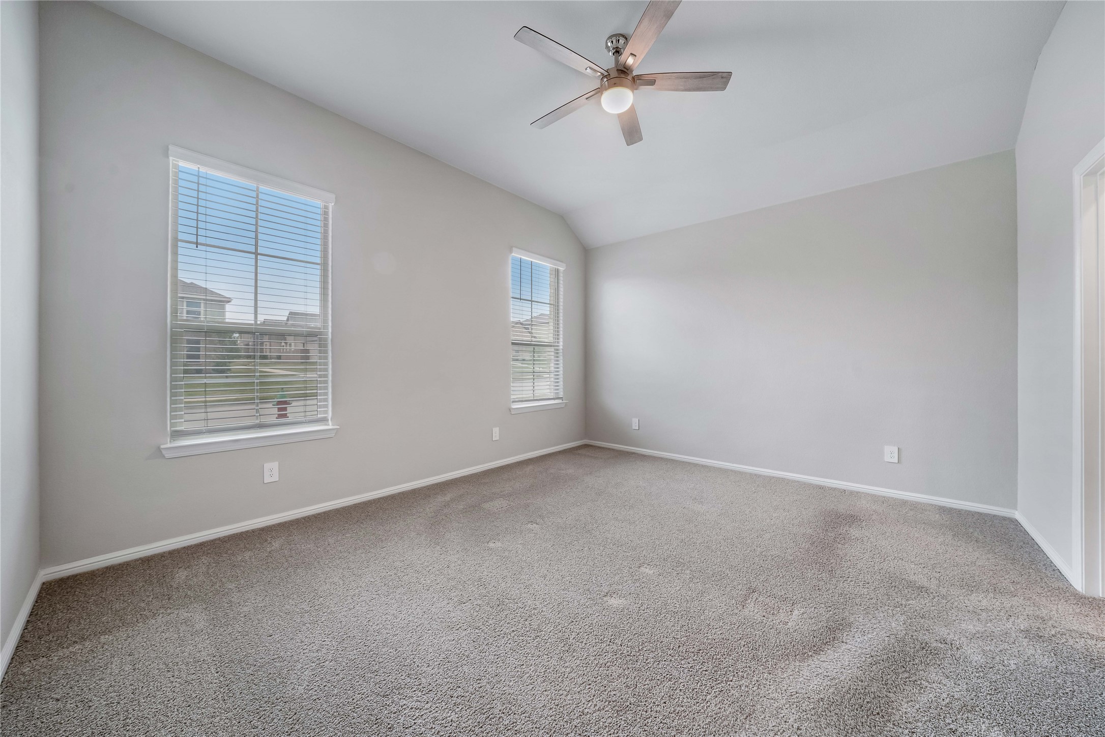 5225 Heritage Street Haltom City TX 76117