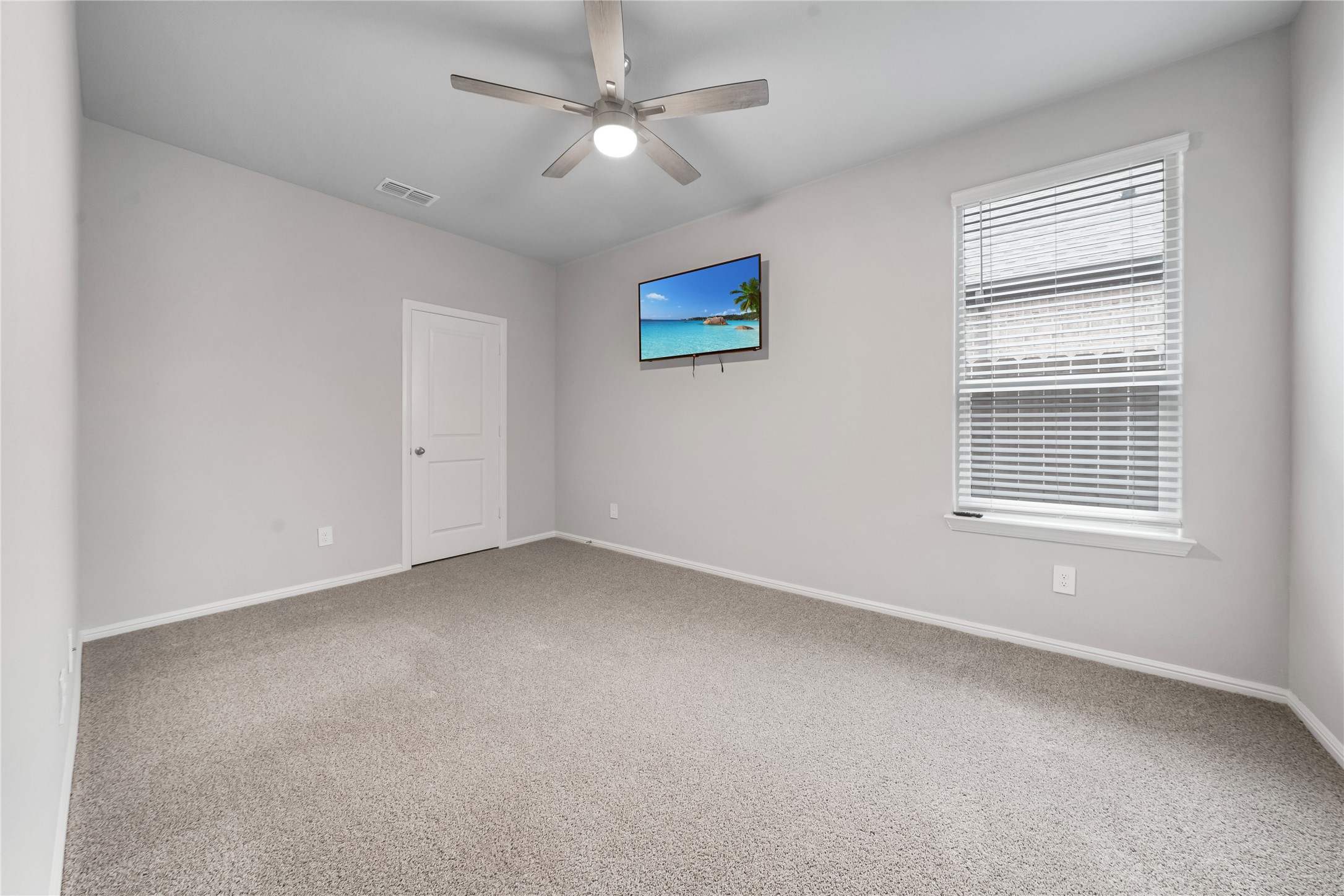 5225 Heritage Street Haltom City TX 76117