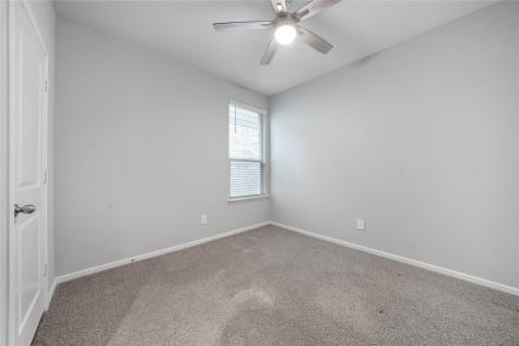 5225 Heritage Street Haltom City TX 76117