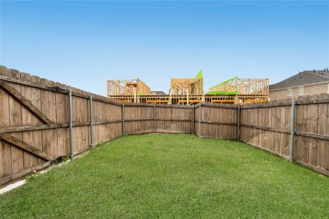5225 Heritage Street Haltom City TX 76117
