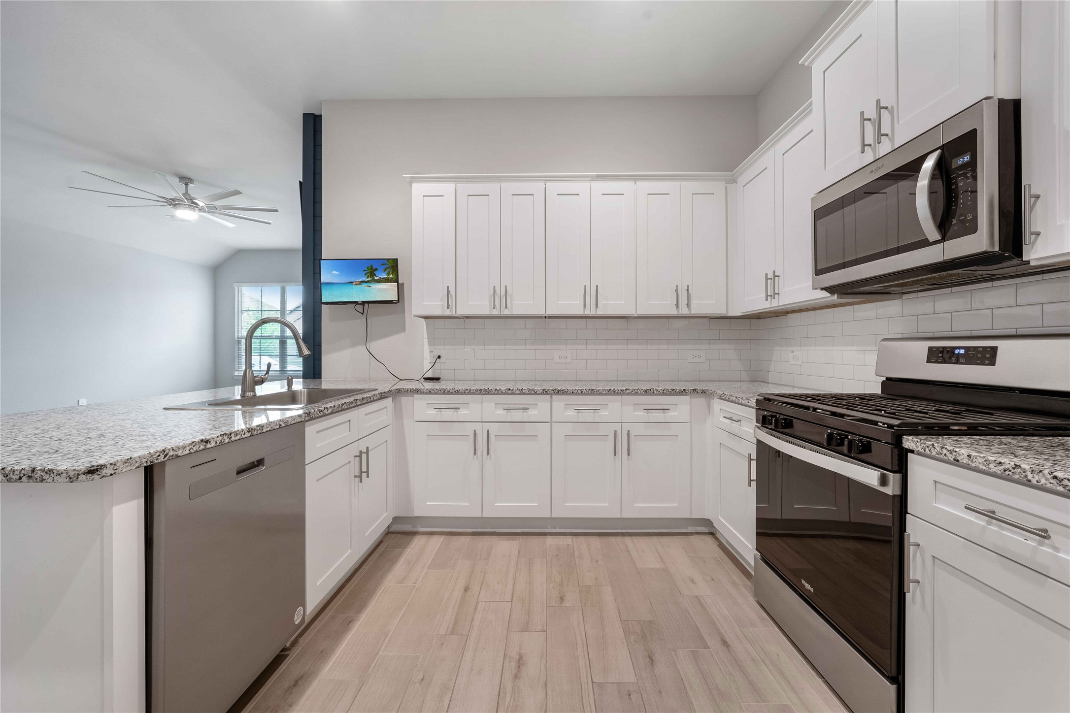 5225 Heritage Street Haltom City TX 76117