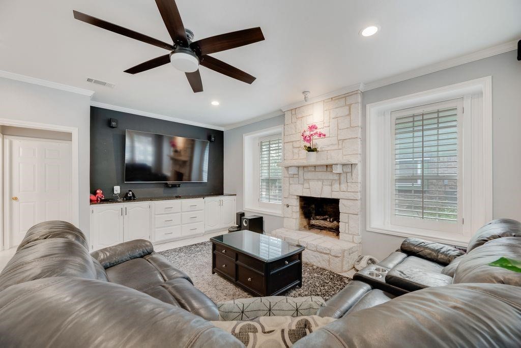 2805 Pine View Drive Grapevine TX 76051