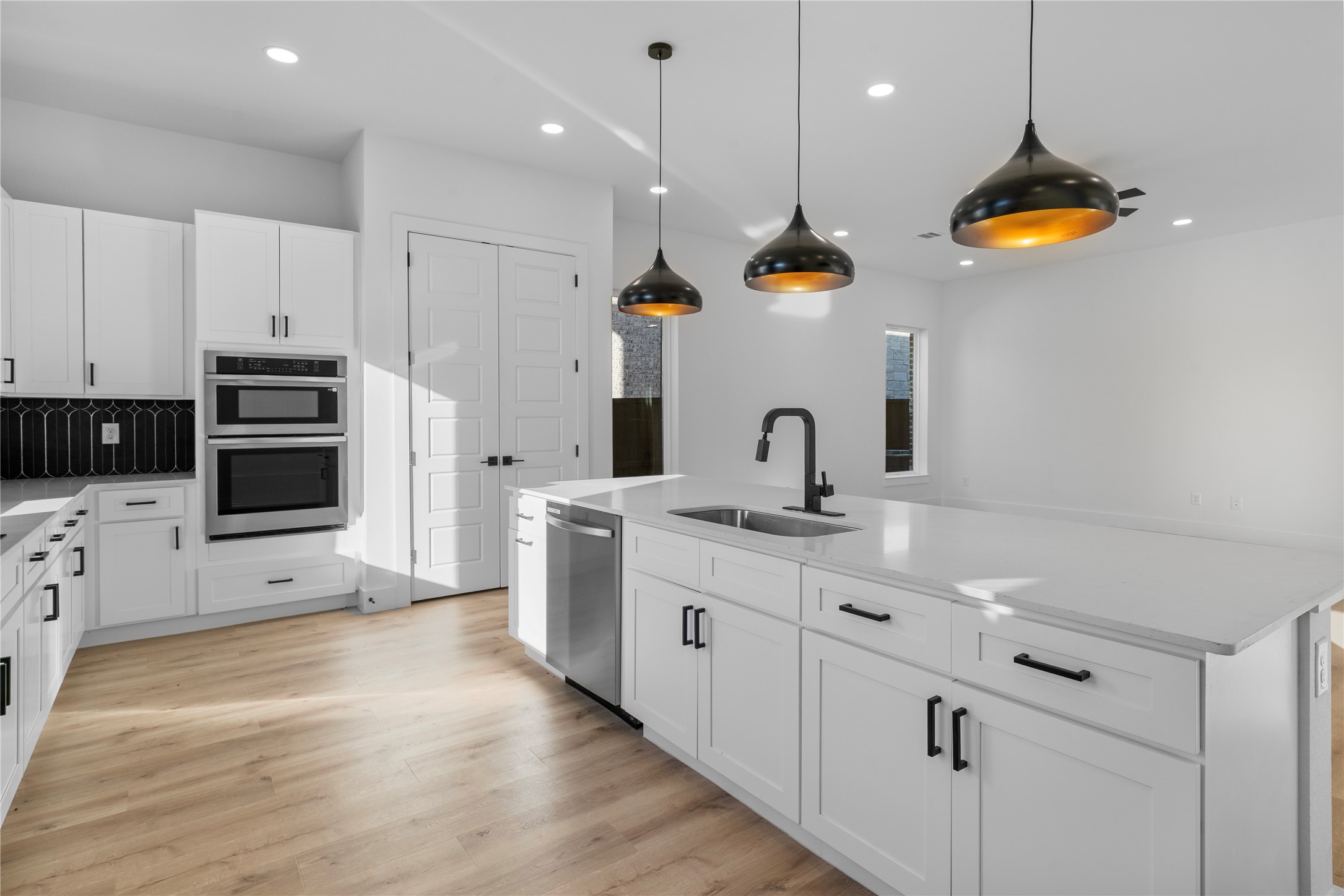 2117 Oak Haven Court Garland TX 75044