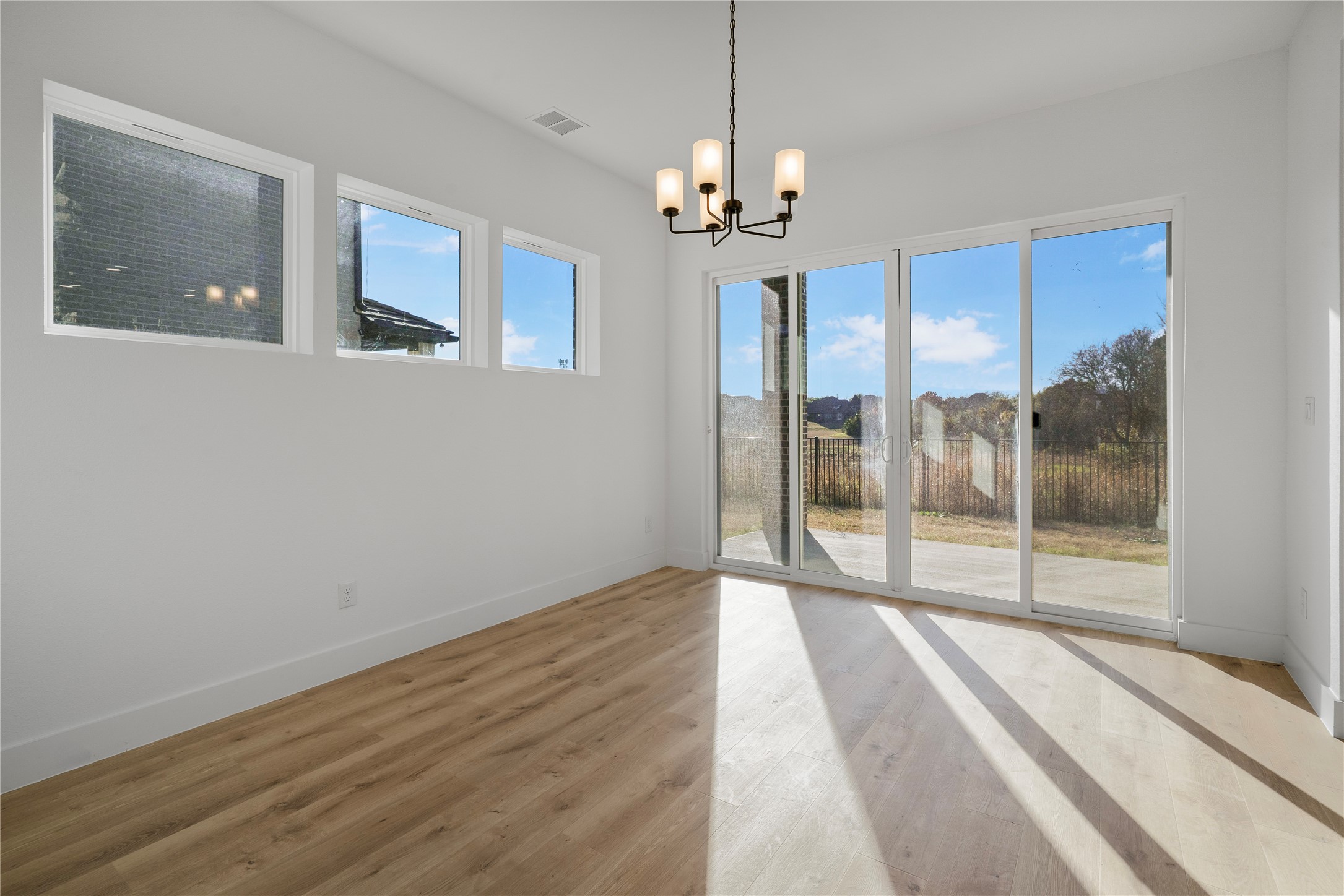 2117 Oak Haven Court Garland TX 75044