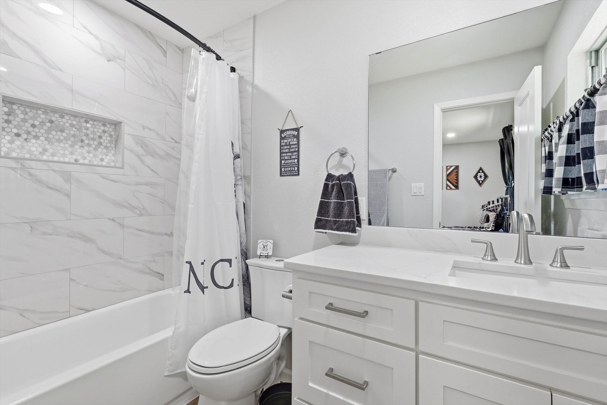 5921 Circular Drive North Richland Hills TX 76117