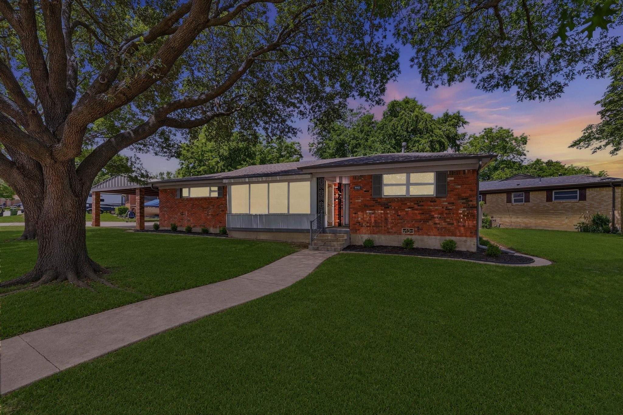 5921 Circular Drive North Richland Hills TX 76117