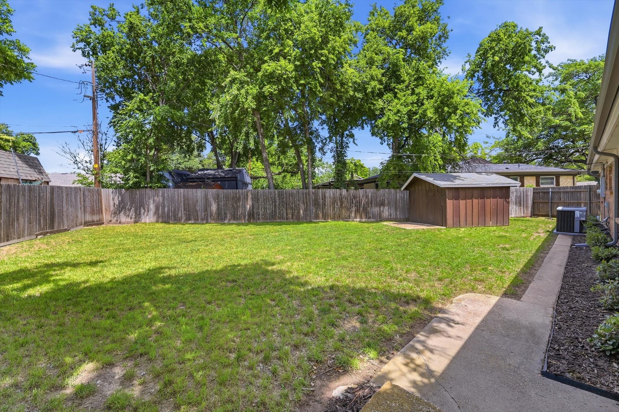 5921 Circular Drive North Richland Hills TX 76117
