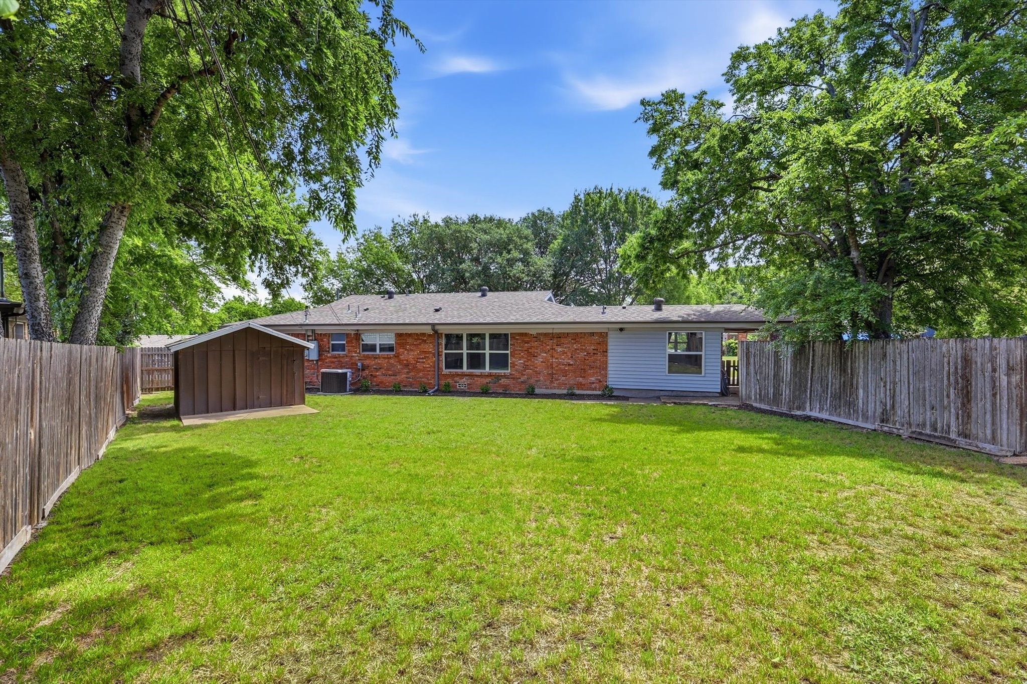 5921 Circular Drive North Richland Hills TX 76117