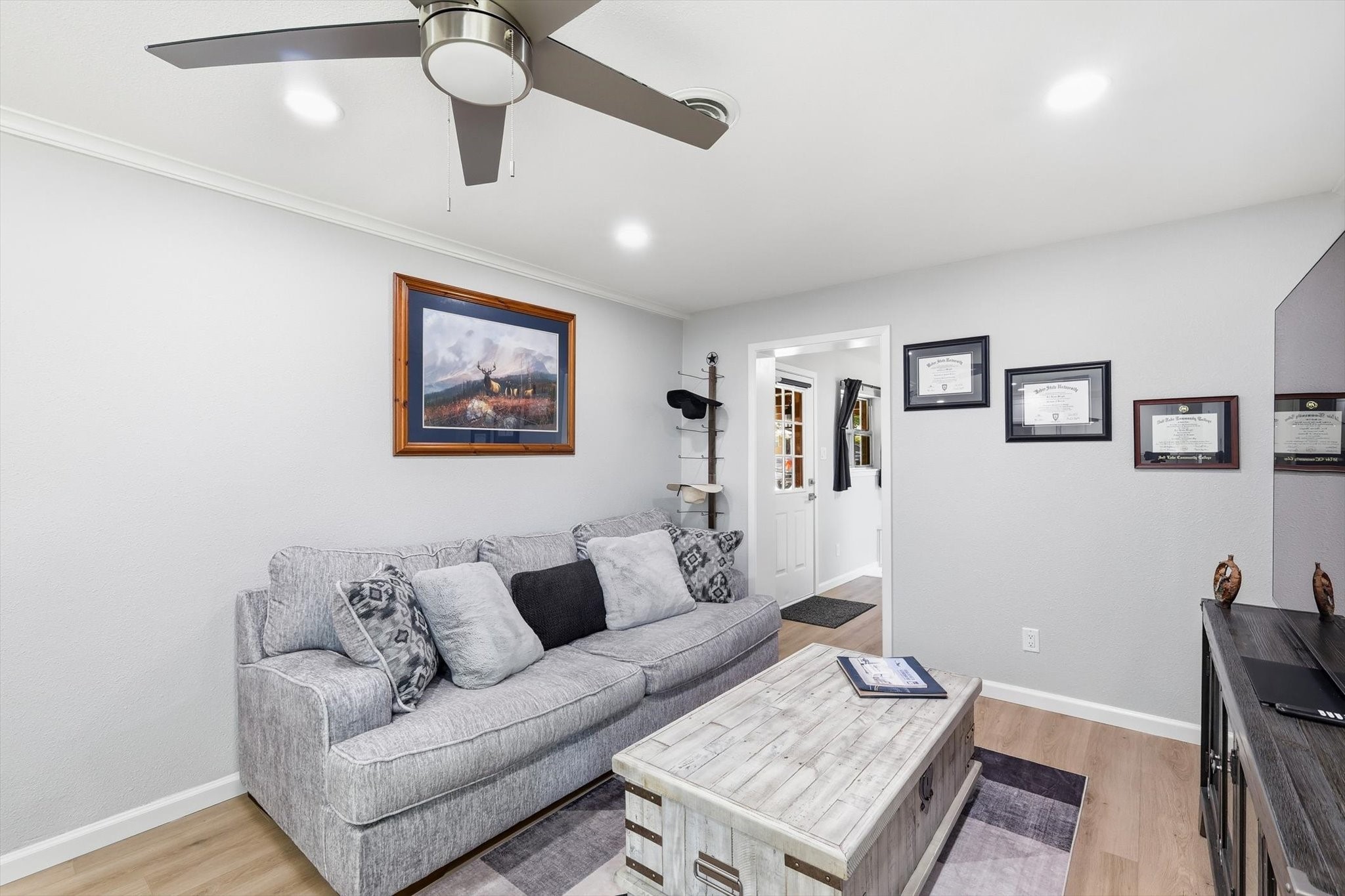 5921 Circular Drive North Richland Hills TX 76117