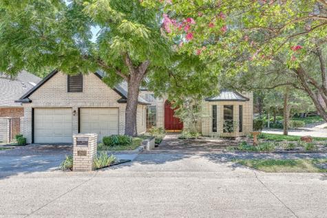 1802 Lakeshore Court Mckinney TX 75072