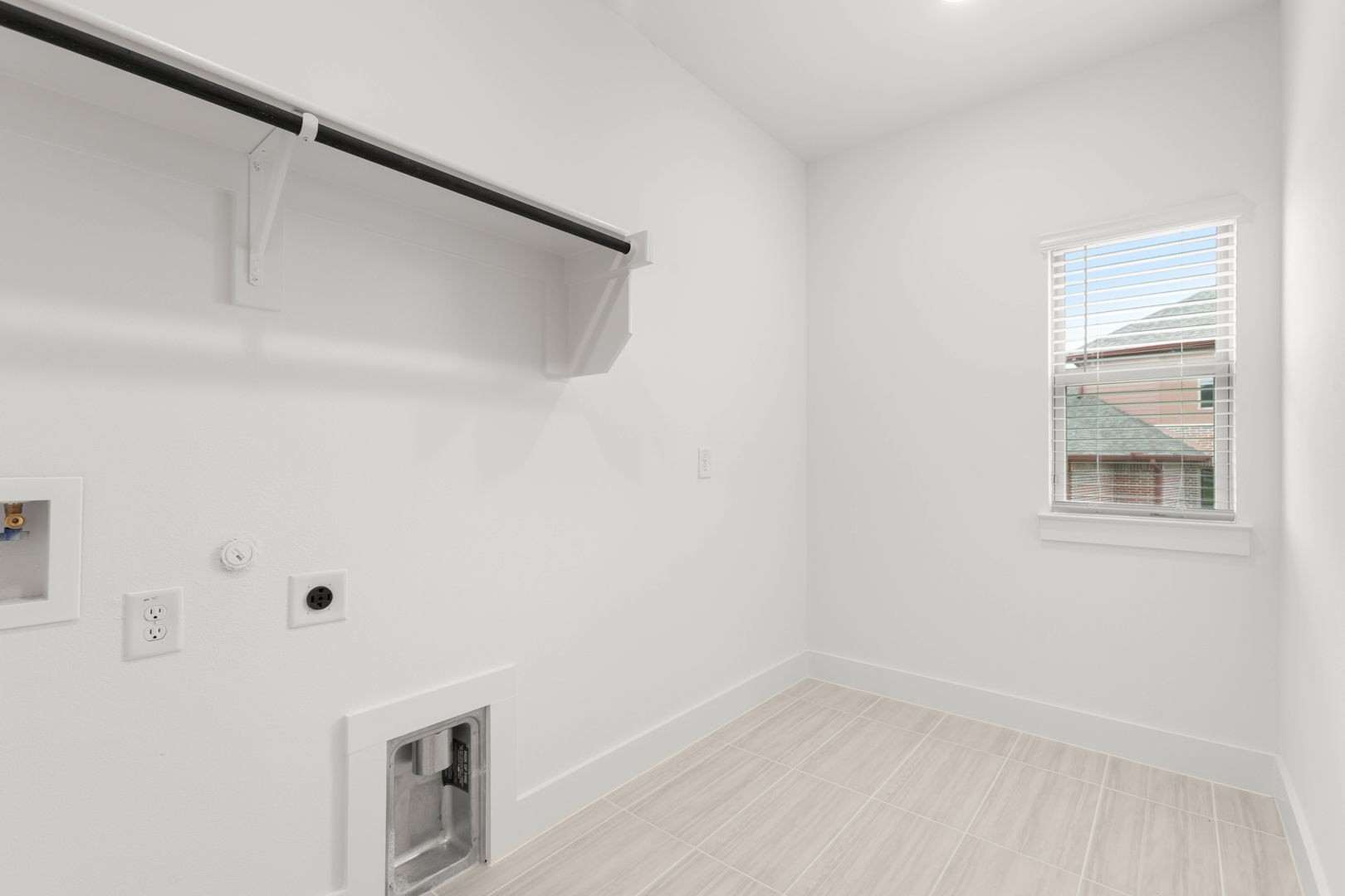 413 Tower Street Desoto TX 75115